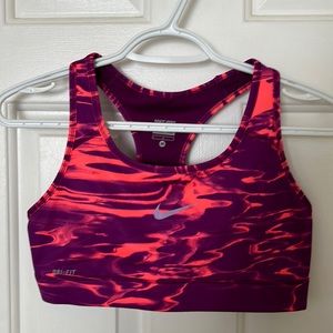Nike Pro sports bra size M